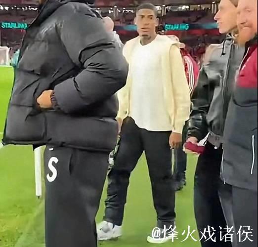 意媒:米兰希望一月租借阿森纳前锋!阿尔特塔:萨利巴是冒险登场 意媒:米兰希望一月租借阿森纳前锋!阿尔特塔:萨利巴是冒险登场